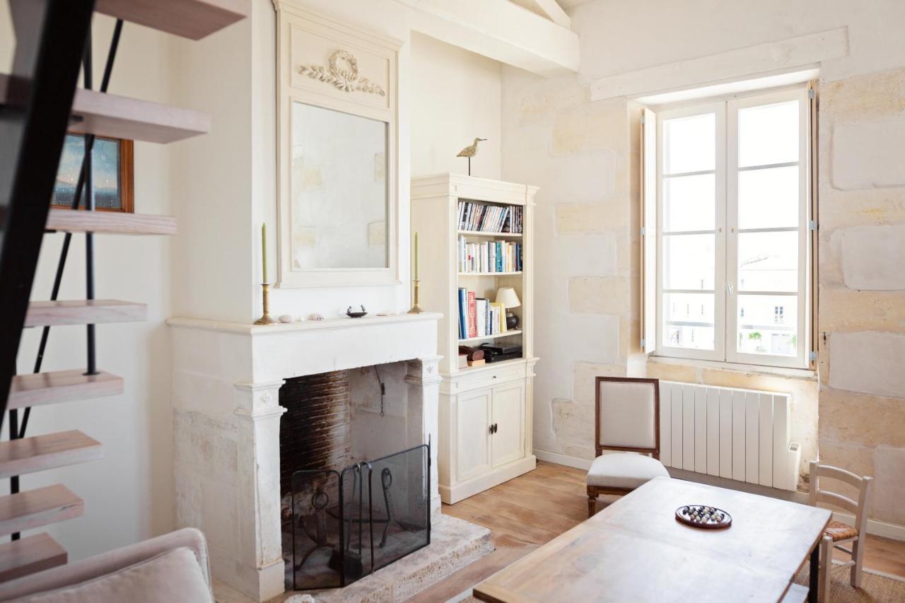 דירות Saint-Martin-de-Ré XVIII Century Gem With Magnificent Views Of The Harbour With A Private Garage מראה חיצוני תמונה